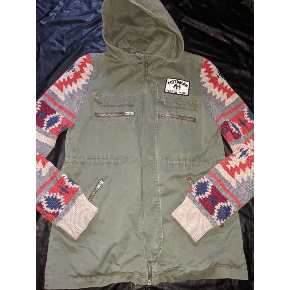 Utility Jacket Aztec Sweater Sleeves Thread & Supply Size Small Mothman Patch
